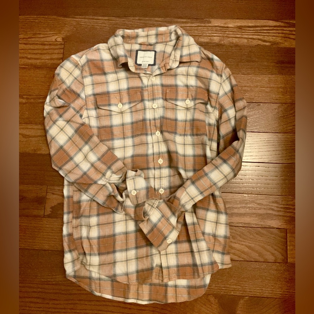 American Eagle Outfitters Plaid Shirt in Tan and White